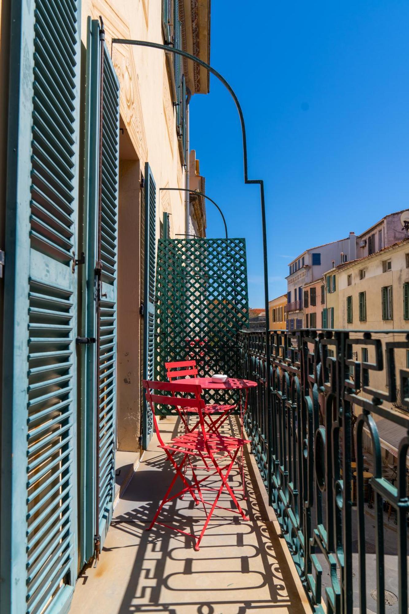 Hotel Pozzo Di Borgo Ajaccio  Kültér fotó